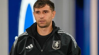 Emi Martinez forced out of Brighton vs Aston Villa just minutes before kick-off - and replacement has nightmare