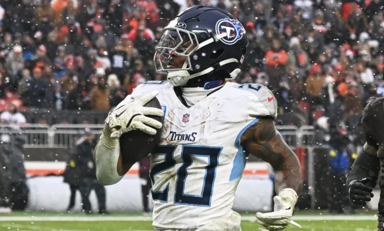 Fantasy Football Boom Starts & Bust Sits (Week 15)