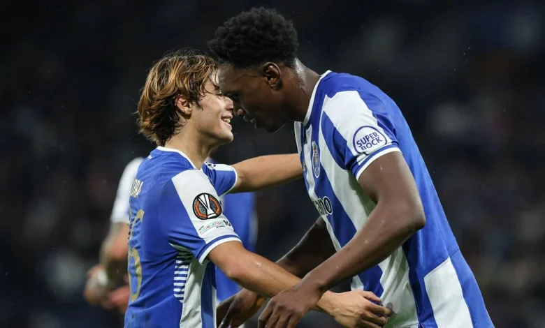 Farioli mexe em duas peças: o onze do FC Porto para receção ao E. Amadora