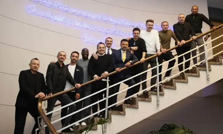 Fenerbahçe camiası derbi öncesi kenetlendi! 'Biz tarihimizle bir ve beraberiz'