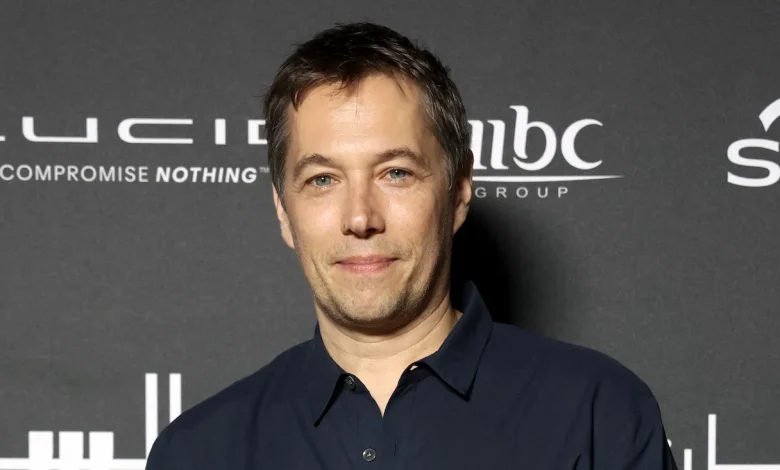 Filmmakers Need to Put 'Foot Down' to Netflix–Warners Deal