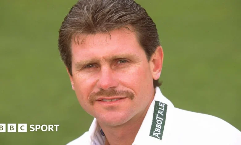 Former England batter Robin Smith dies aged 62