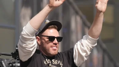 Freddie Freeman Details Doing The Worm During Mookie Betts' Party After Dodgers' World Series Parade