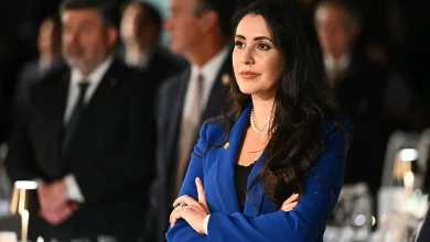 GOP Rep. Anna Paulina Luna moves to force vote on banning stock trading by members of Congress