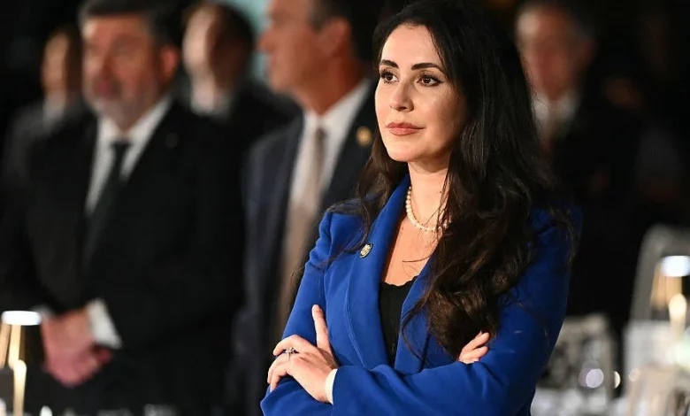 GOP Rep. Anna Paulina Luna moves to force vote on banning stock trading by members of Congress