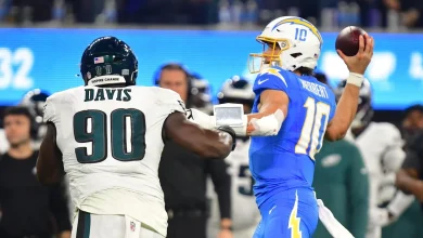 Game ball, three stars, and snap count analysis: Week 14, Eagles at Chargers