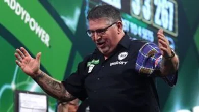 Gary Anderson wins classic as Rob Cross sets up blockbuster World Darts Championship clash with Luke Littler
