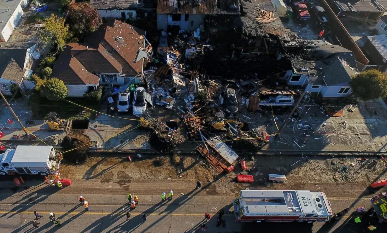 Gas explosion in San Francisco Bay Area damages homes, sends heavy smoke into air