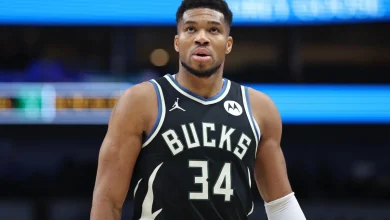 Giannis Antetokounmpo next team odds: Knicks, Spurs looming with potential Bucks trade in play