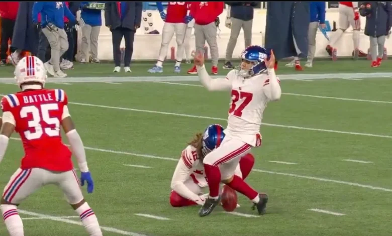 Giants’ Younghoe Koo Kicks Ground in Strangest Failed Field Goal You’ll Ever See