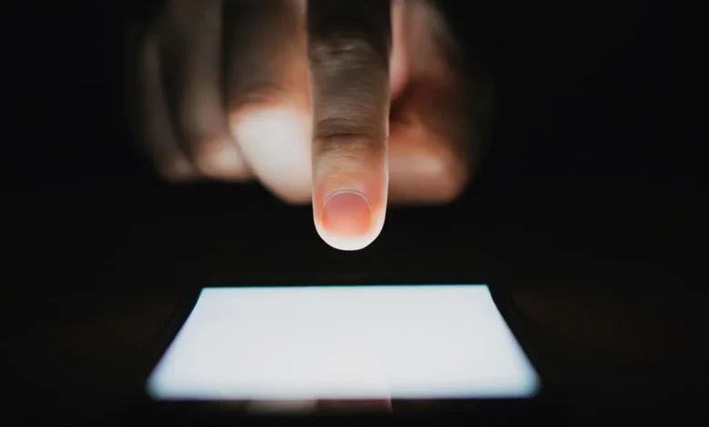 Google Starts Sharing All Your Text Messages With Your Employer