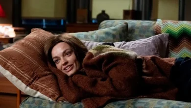 Governor of the emotional uncanny valley