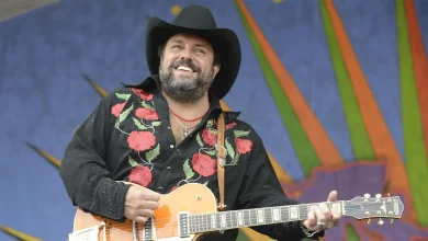 Grammy winner Raul Malo of The Mavericks dead at 60 after cancer battle