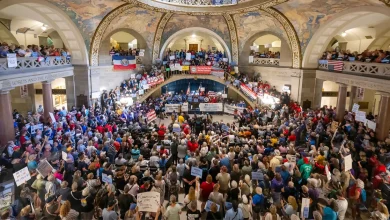 Group seeking to put Missouri's GOP-drawn congressional map before voters submits signatures