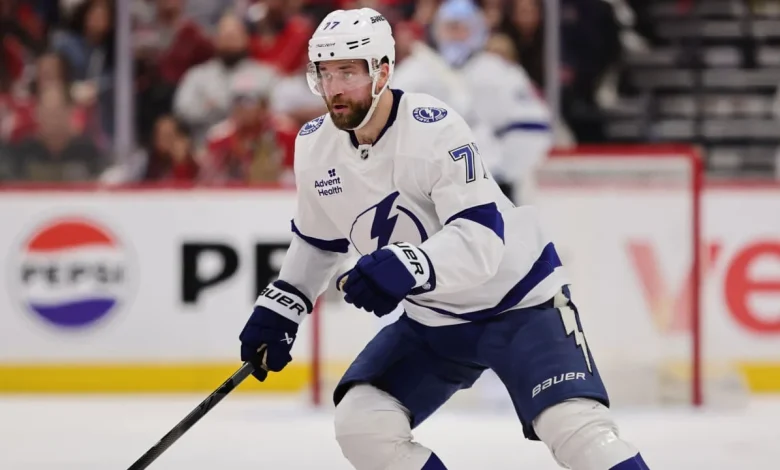 Hedman to have elbow procedure for Lightning, out until February