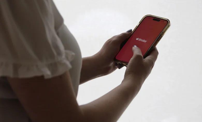 Hinge and Tinder ignored Denver women’s complaints about serial rapist, lawsuit alleges