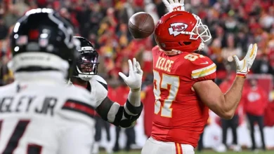 How Travis Kelce and the Chiefs reacted after Sunday’s back-breaking loss