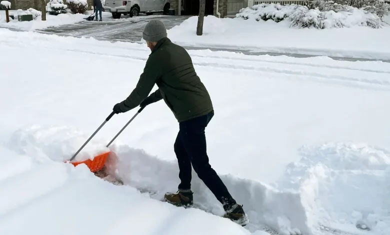 How old is too old to shovel snow? What heart experts are saying