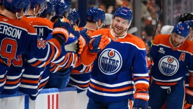 Hyman scores hat trick for Oilers in win against Red Wings