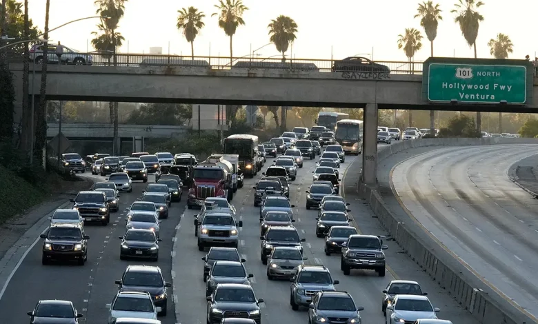 IRS hands workers bigger tax break for business expenses in 2026