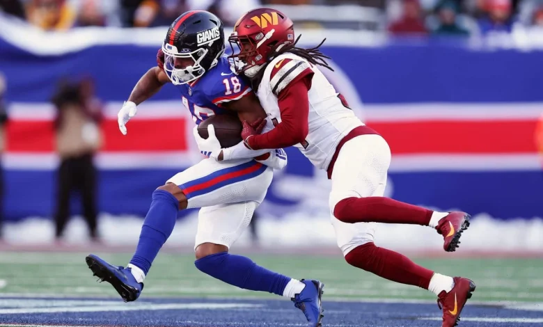 In a messy Commanders win, a 10-year journeyman turned into the most unlikely hero