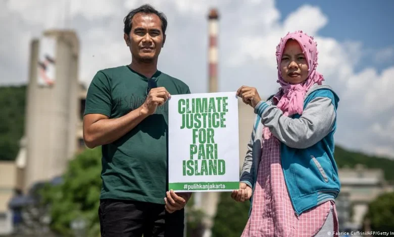 Indonesians set to face cement giant Holcim in Swiss court – DW – 12/22/2025