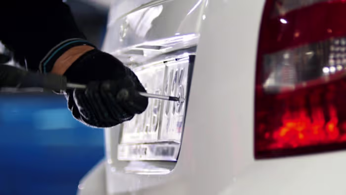 Is your license plate frame illegal? Here’s what Florida’s new law says