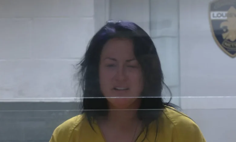 JCPS elementary teacher charged with having sexual conversations with student