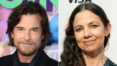 Jason Bateman makes a rare comment about his sister Justine Bateman