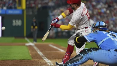 Jason Mackey: Yes, the Pirates made an offer to Kyle Schwarber. But, sadly, it's not that simple