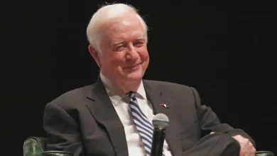 Jim Hunt funeral | Hundreds gather for funeral of former NC Gov. James B. Hunt