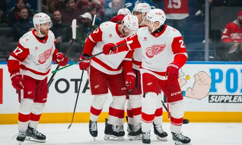 John Gibson delivers 1st shutout with Detroit Red Wings in 4-0 win
