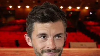 Jonathan Bailey Blamed Himself For Play Bombing When He Was 8