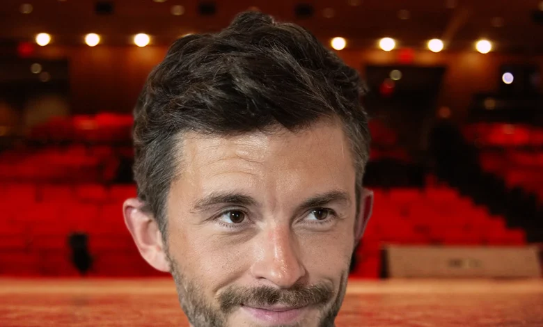 Jonathan Bailey Blamed Himself For Play Bombing When He Was 8