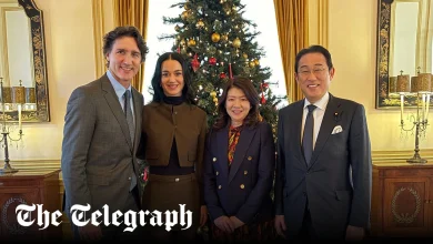 Katy Perry and Justin Trudeau meet former Japanese prime minister