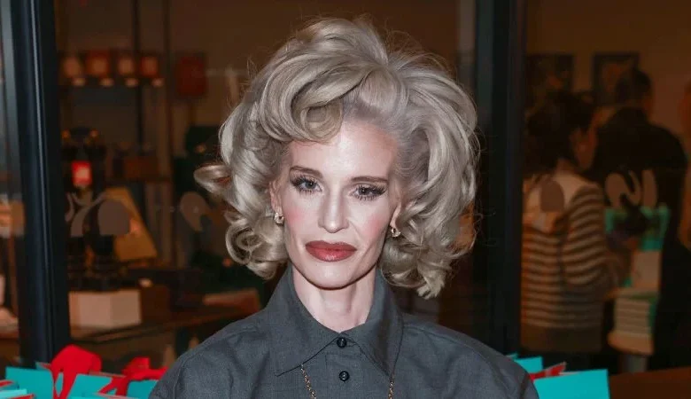 Kelly Osbourne has a NSFW response to those commenting on her dramatic weight loss