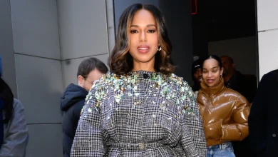 Kerry Washington Is Doubling Down On One of Winter's Hottest Nail Colors