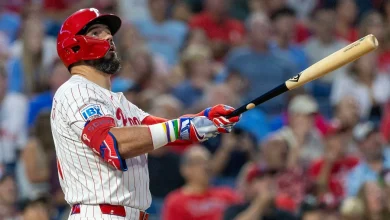 Kyle Schwarber reaches five-year, $150 million deal with Phillies