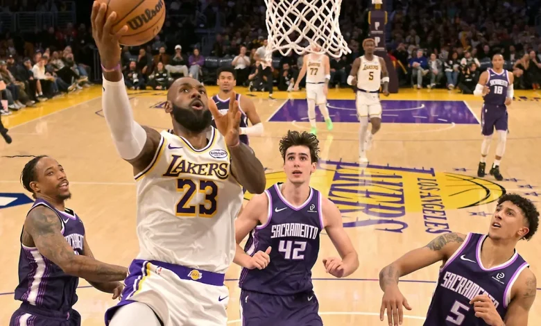 LA Lakers end three-game losing streak after holding team meeting