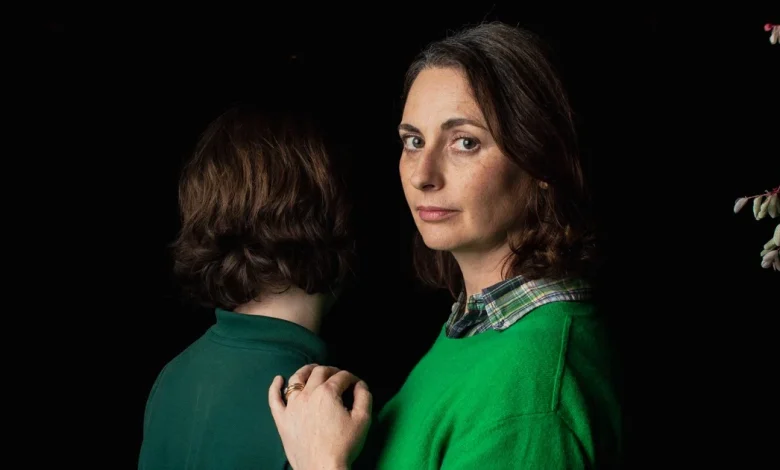 LA Parents say school-issued iPads and Chromebooks cause chaos