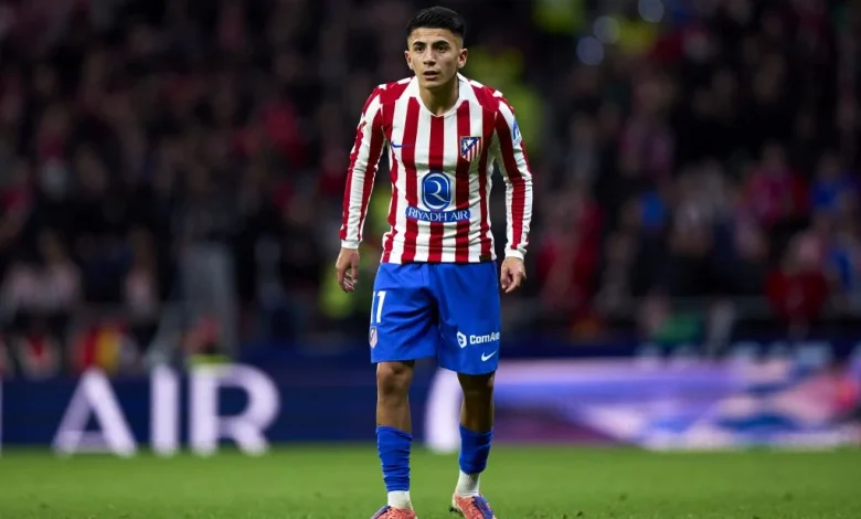 La razón por la que Thiago Almada no será titular ante Barcelona