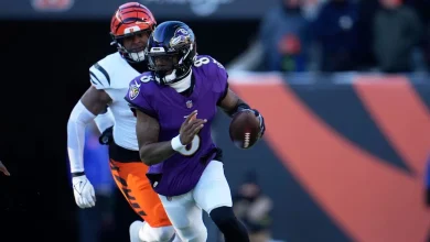 Lamar Jackson Takes Off After Being Late to Ravens' Flight