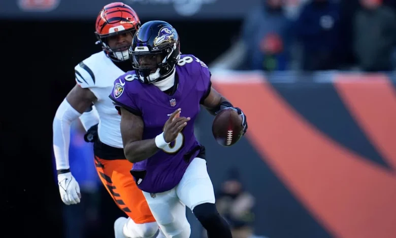 Lamar Jackson Takes Off After Being Late to Ravens' Flight