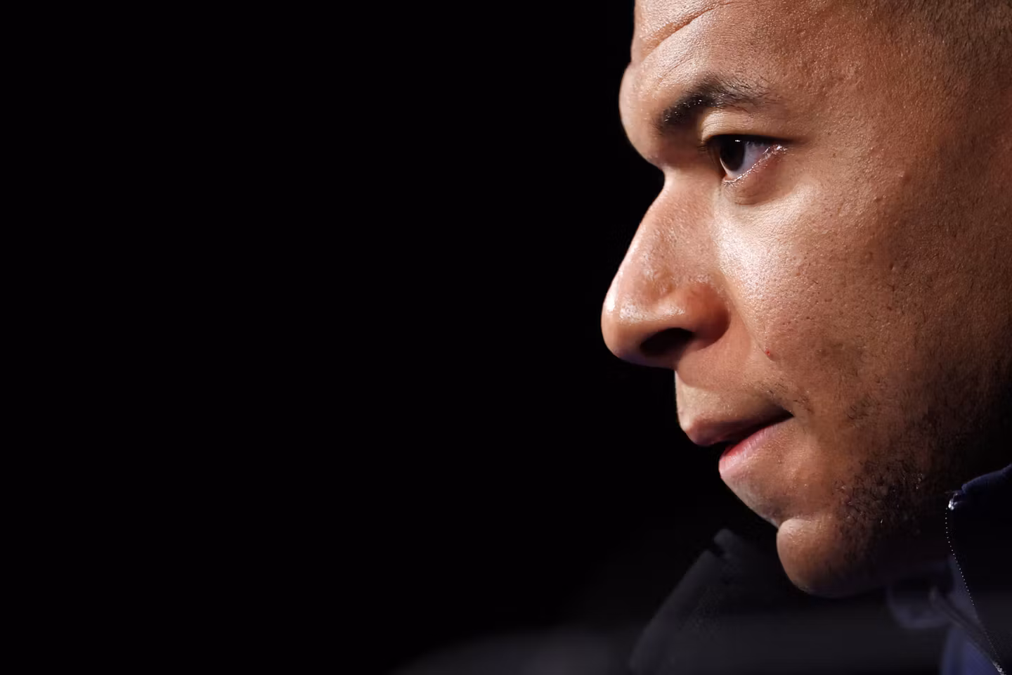 Le PSG condamné par les prud’hommes à verser plus de 60 millions d’euros à Kylian Mbappé, dans le litige les opposant