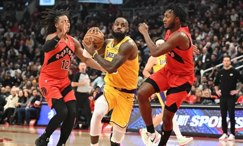 LeBron James' 10-point game streak ends after nearly 19 years