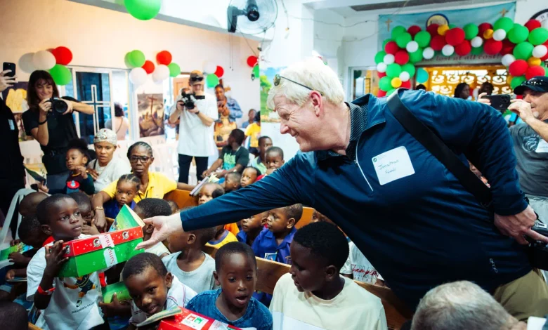 Liberty University team delivers shoebox gifts to hurricane-ravaged Jamaica, travels in historic DC-8 plane gifted to LU