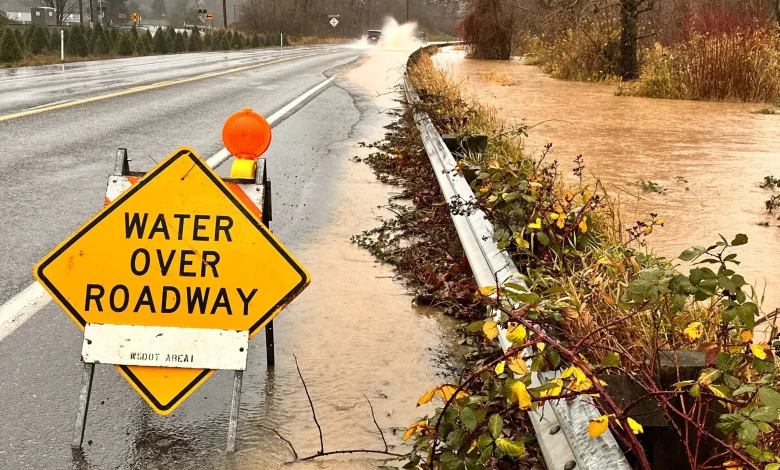 Live updates: Mount Vernon residents ordered to evacuate; Sumas, Everson also evacuating