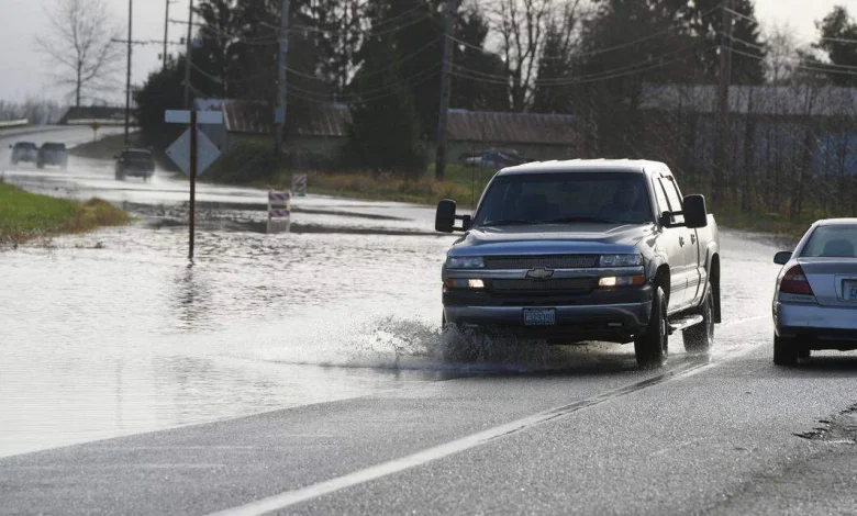 Low-lying areas of Whatcom County under imminent flood threat as Nooksack rises