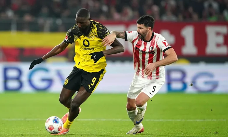 Lucas Höler denies Dortmund with wonder goal