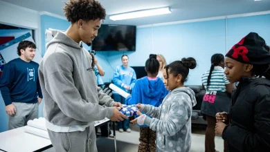 Lucas: Santa Seth - University of North Carolina Athletics